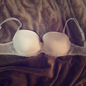 White bra 32D